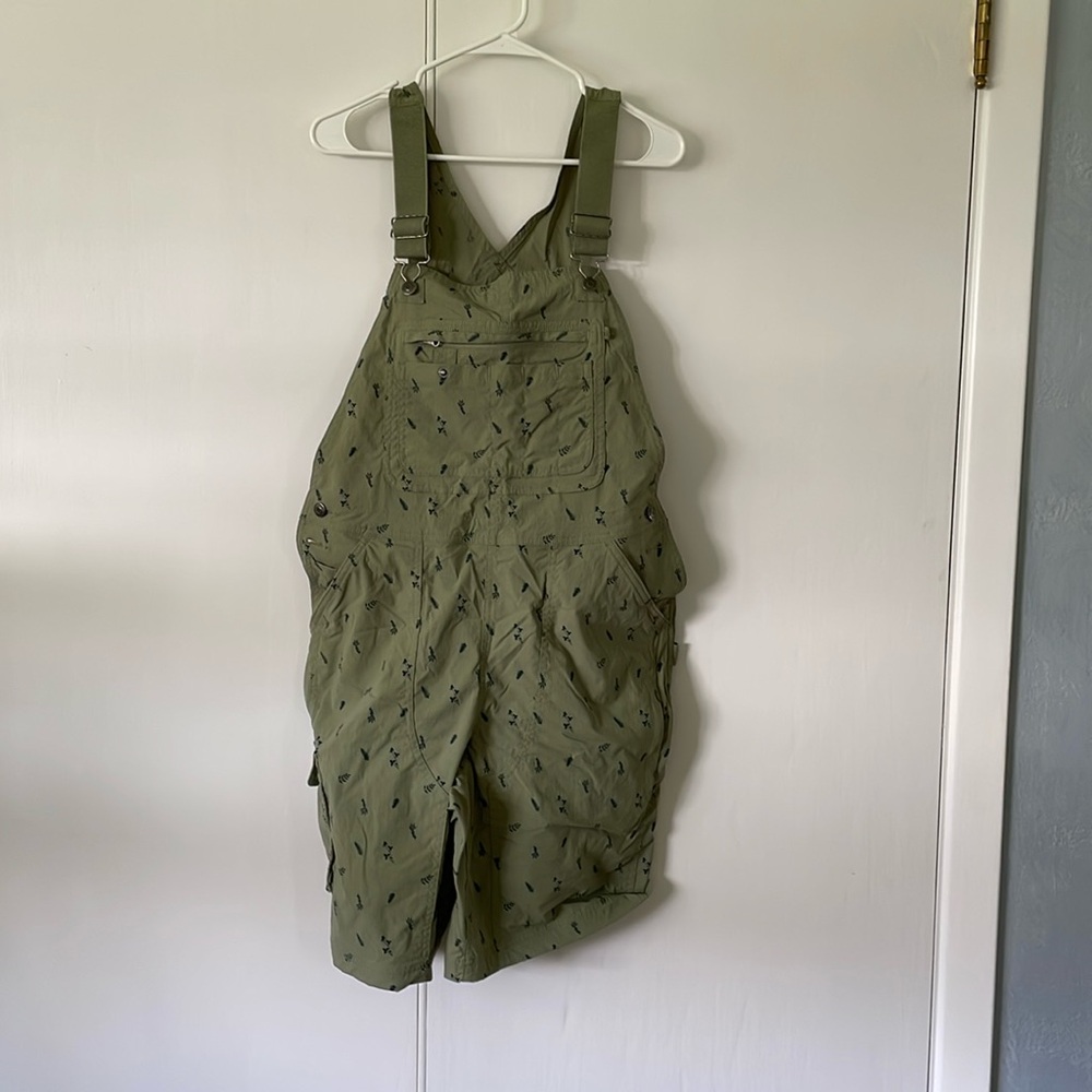 Duluth gardening overalls (shorts)